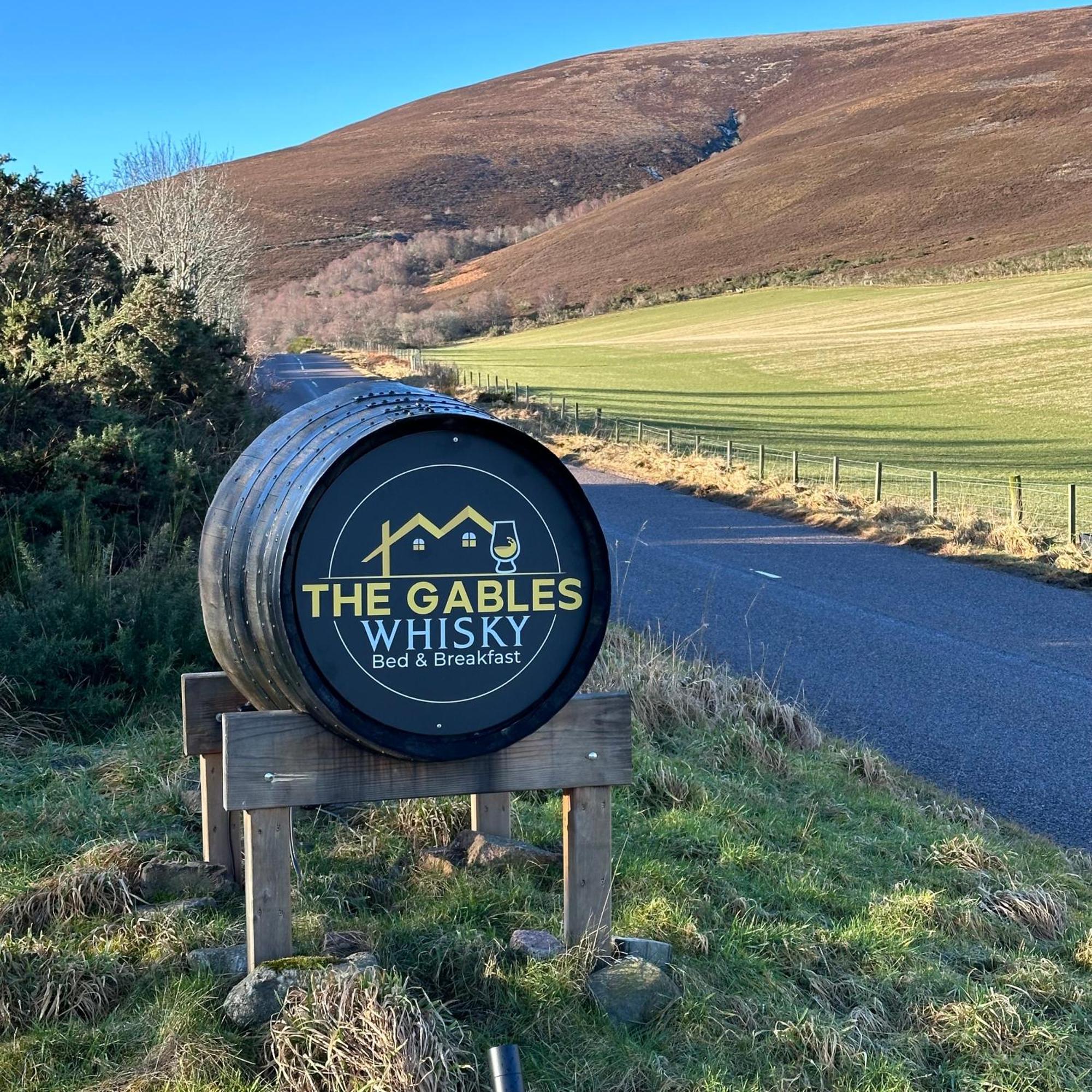 The Gables Whisky B&B 达夫敦 外观 照片